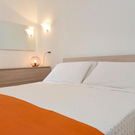 Appartamento Sulla Spiaggia Gallipolli Exteriör bild